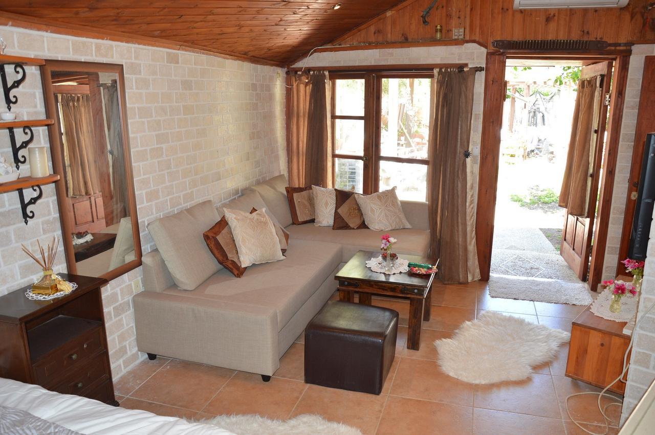 Czarina Cabin הבקתה הקיסרית והדירה הקיסרית Czarina Apartment Caesarea Exterior foto